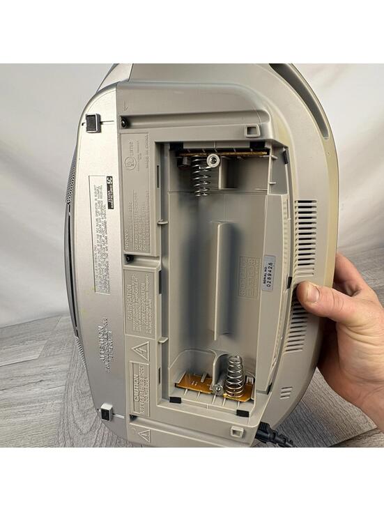 Sony CFD-S350 Cassette Recorder CD Player AM FM Radio - Picture 12 of 13